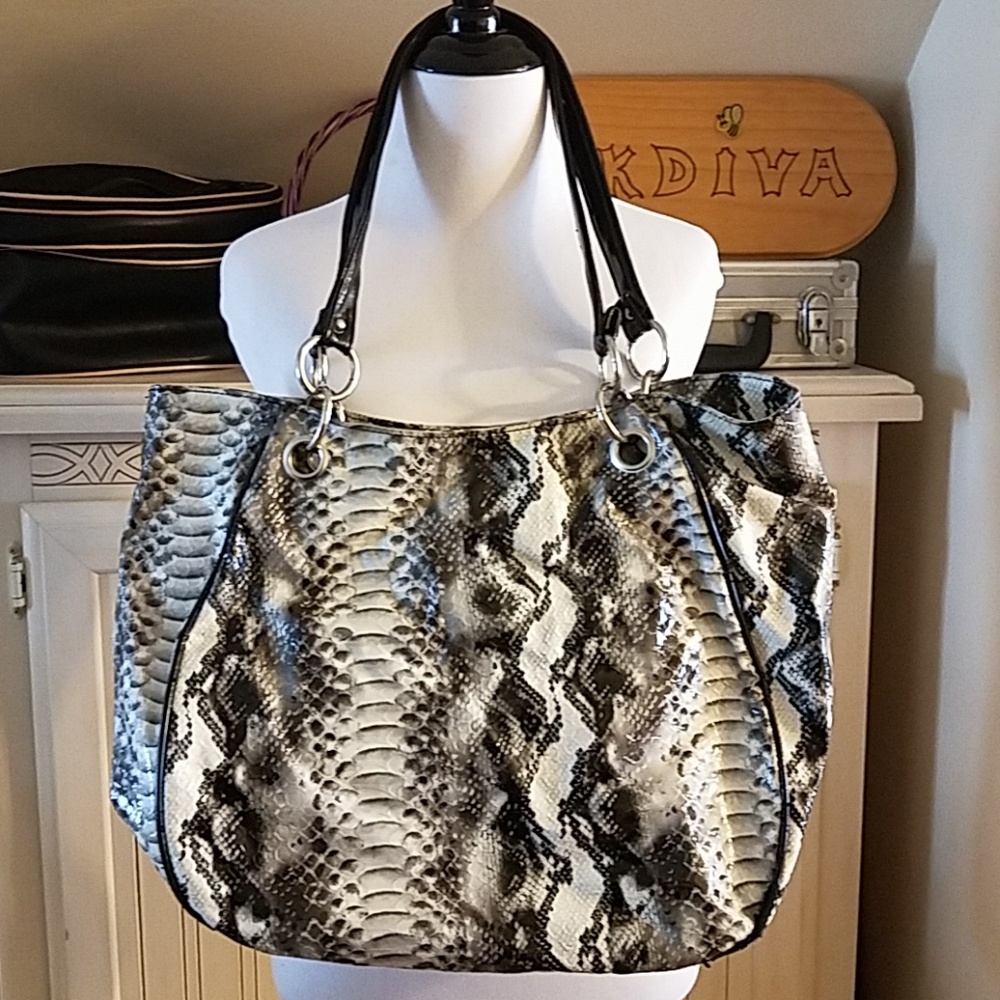 Faux reptile print bag!
